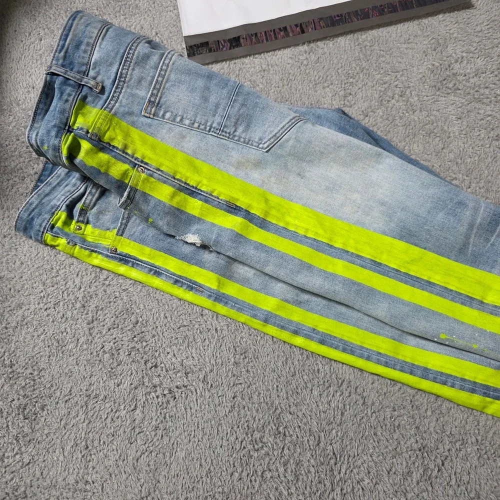 Amiri Mens 38 MX1 Distressed Jeans Light Blue Neon Yellow Stripe Paint Splatter